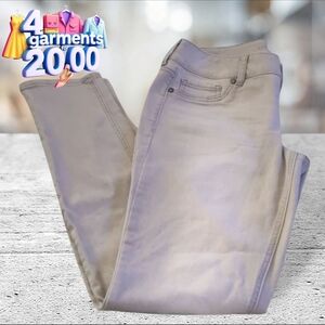 Maurices gray jeans size M-R